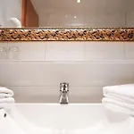 Acerina Superior Hotel 3*