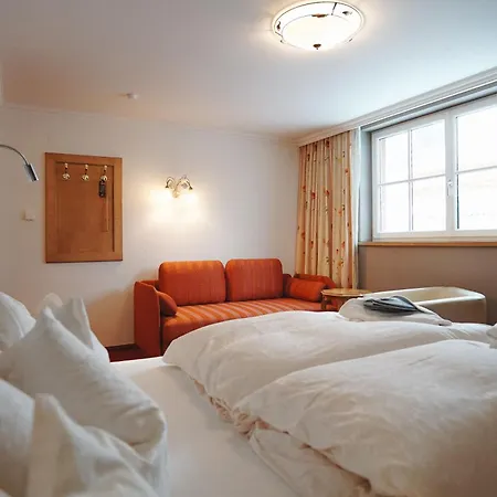 Acerina Superior Hotel 3*